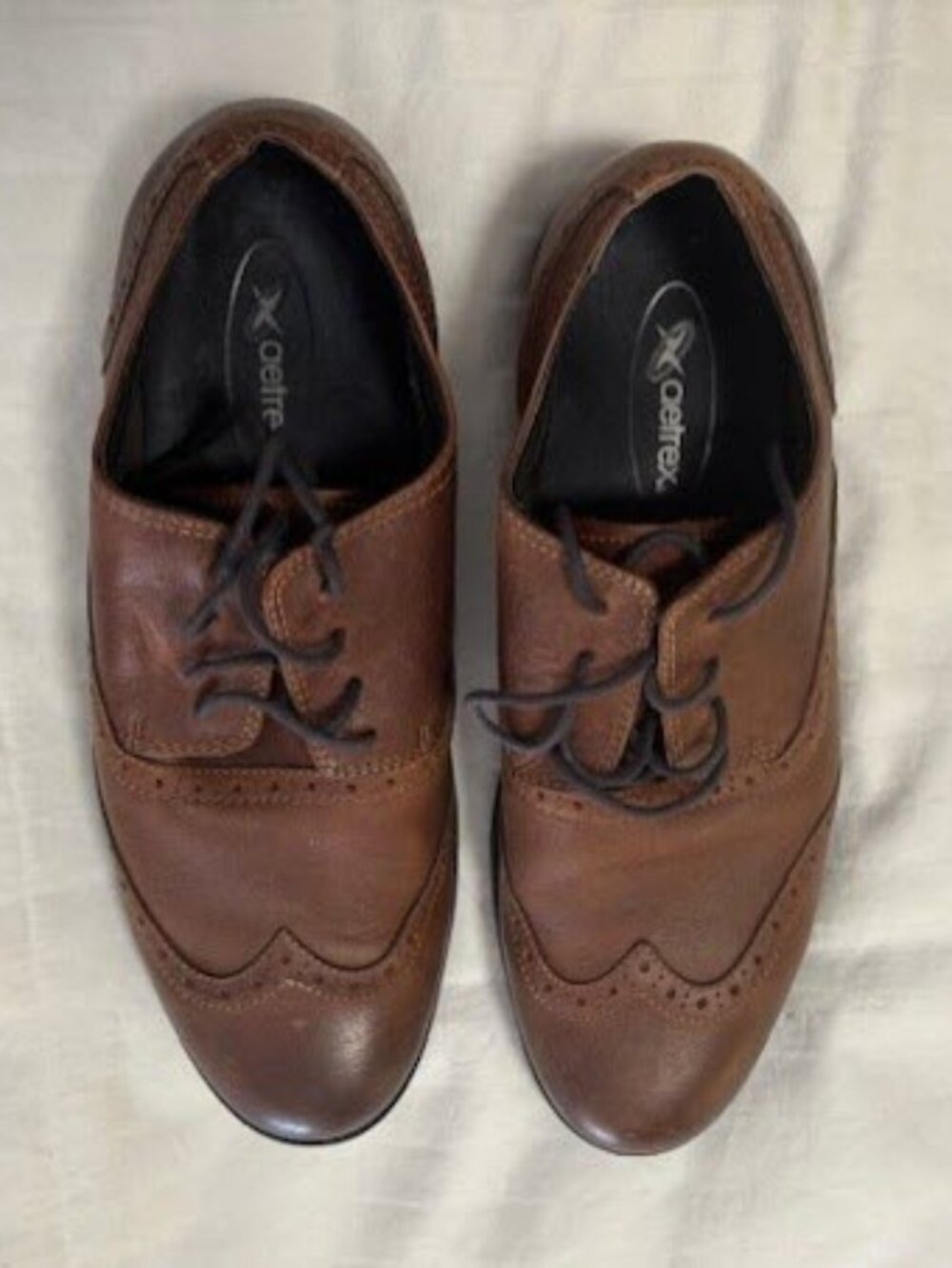 men's Aetrex dress shoes
